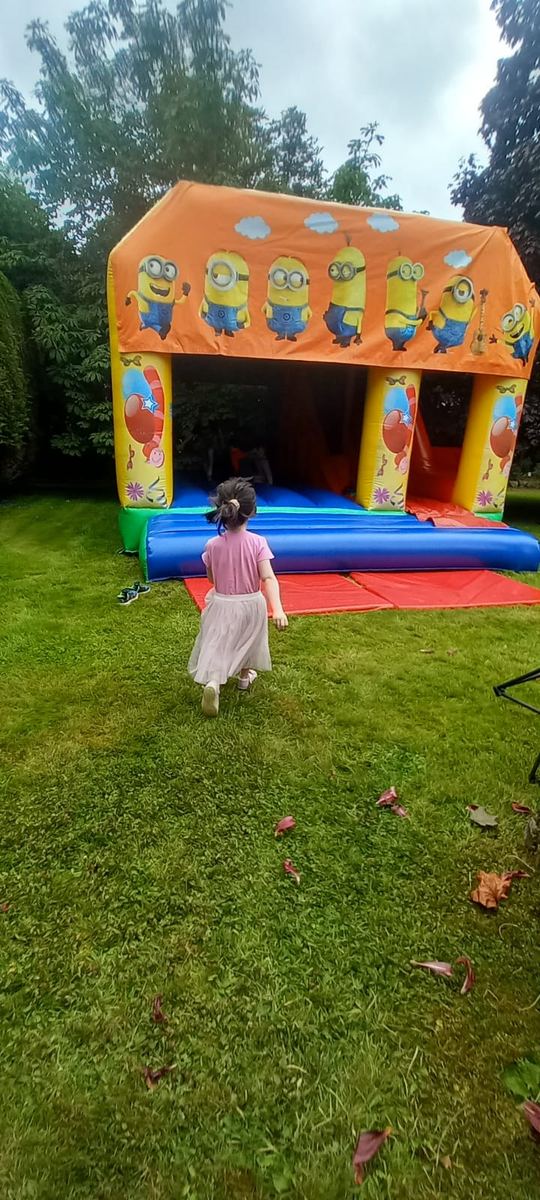 Bouncy Castle & Slide Combo Units photo 4
