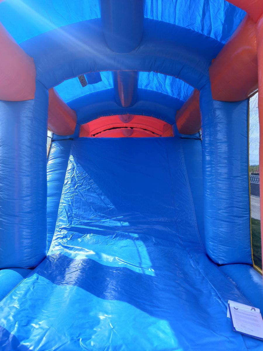 Minnions High Slide Obstacle Course photo 2